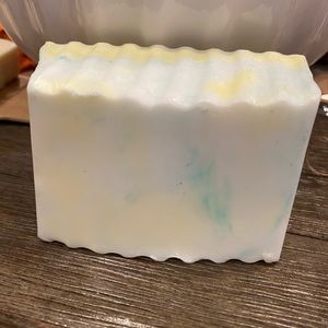 Mango, Cocoa, & Shea butter soap w/ lemongrass and Citrus Essential Oils